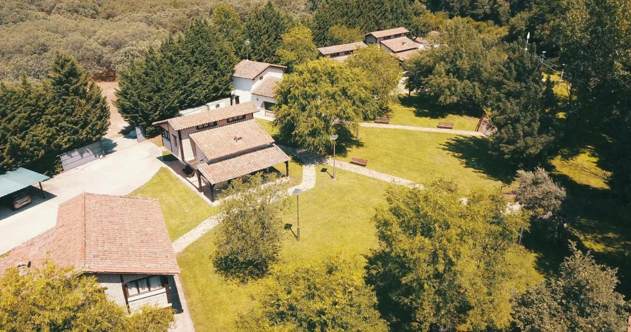 Pensjonat Esencia De Gredos Ramacastanas Zewnętrze zdjęcie