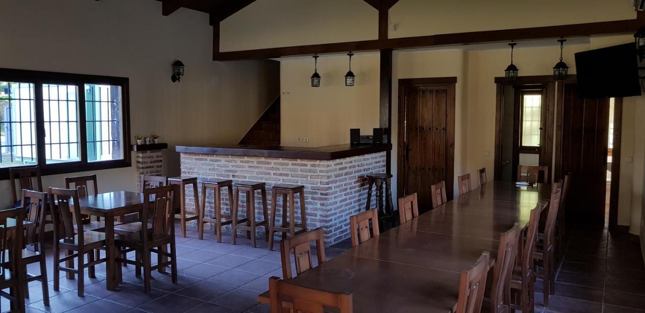 Pensjonat Esencia De Gredos Ramacastanas Zewnętrze zdjęcie